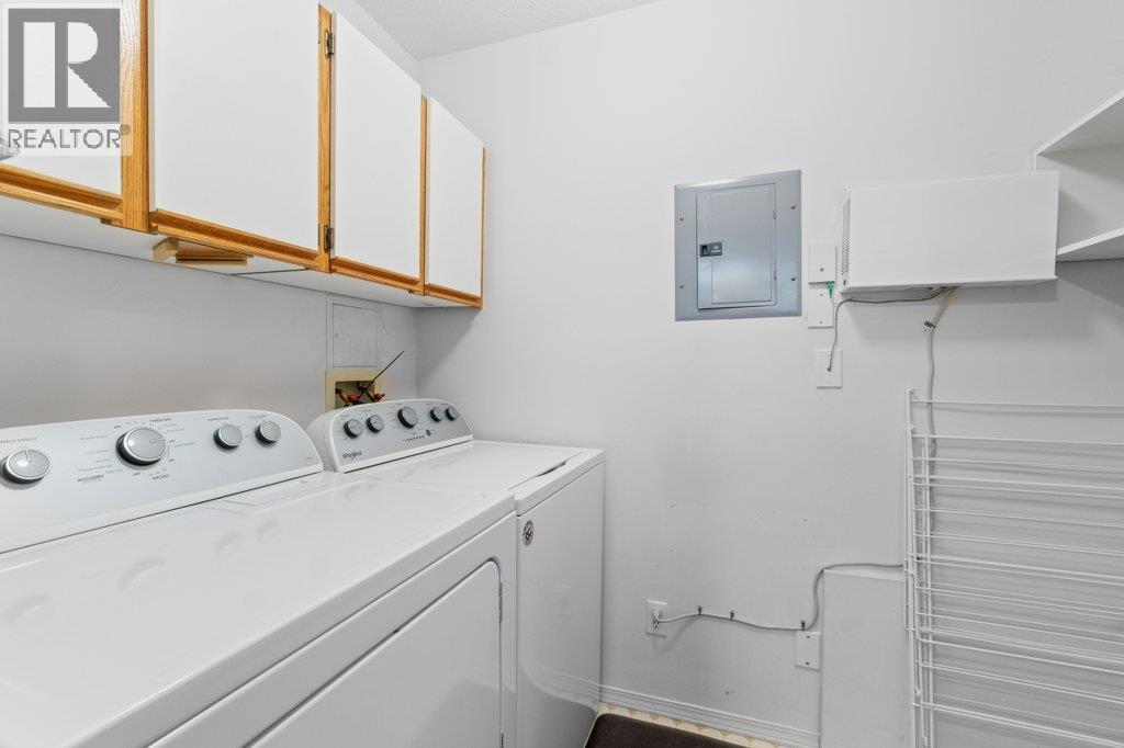 251 6 Street Se Unit# 104. Salmon Arm, British Columbia