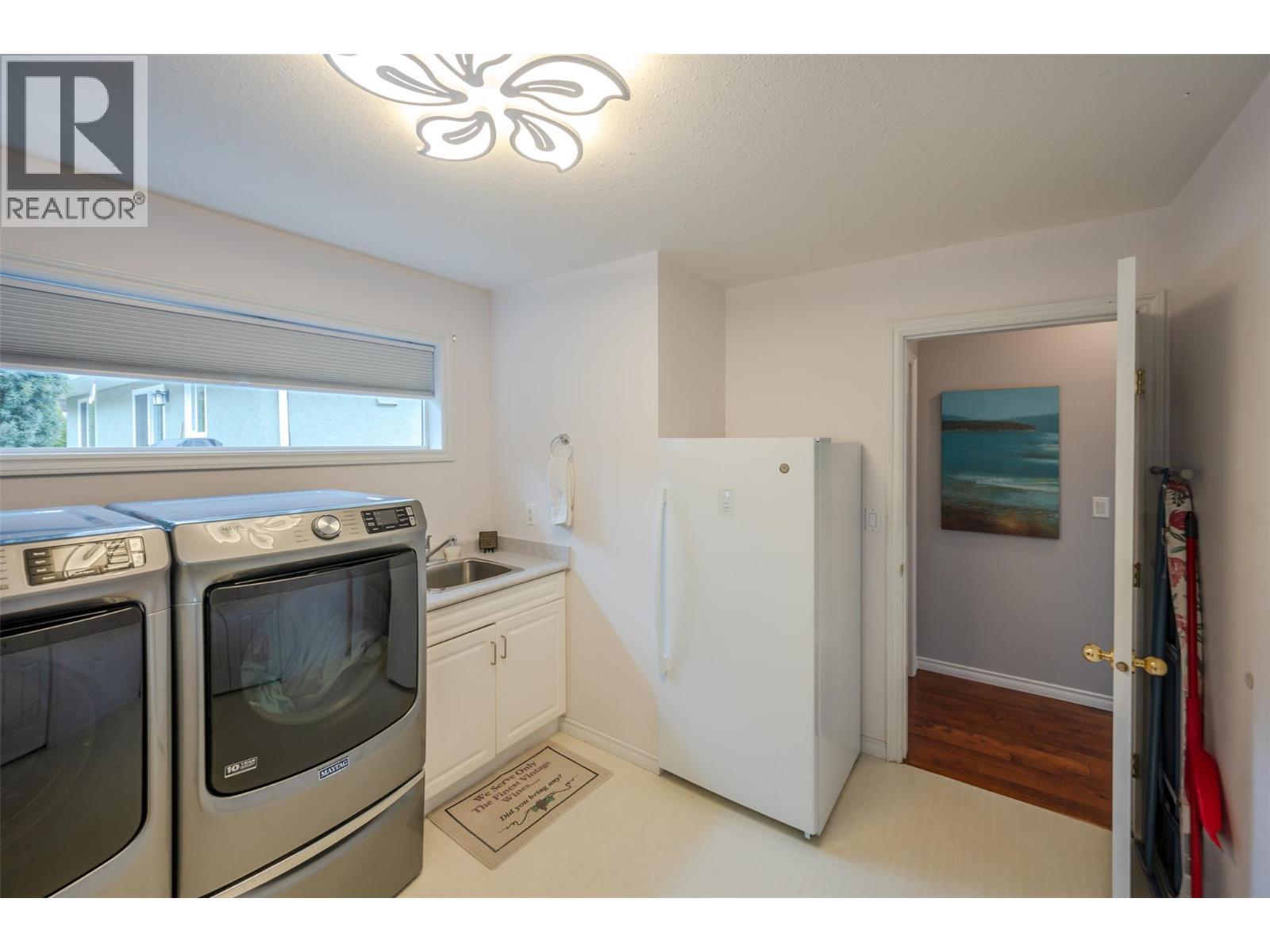 11702 Golf Course Drive. Osoyoos, British Columbia