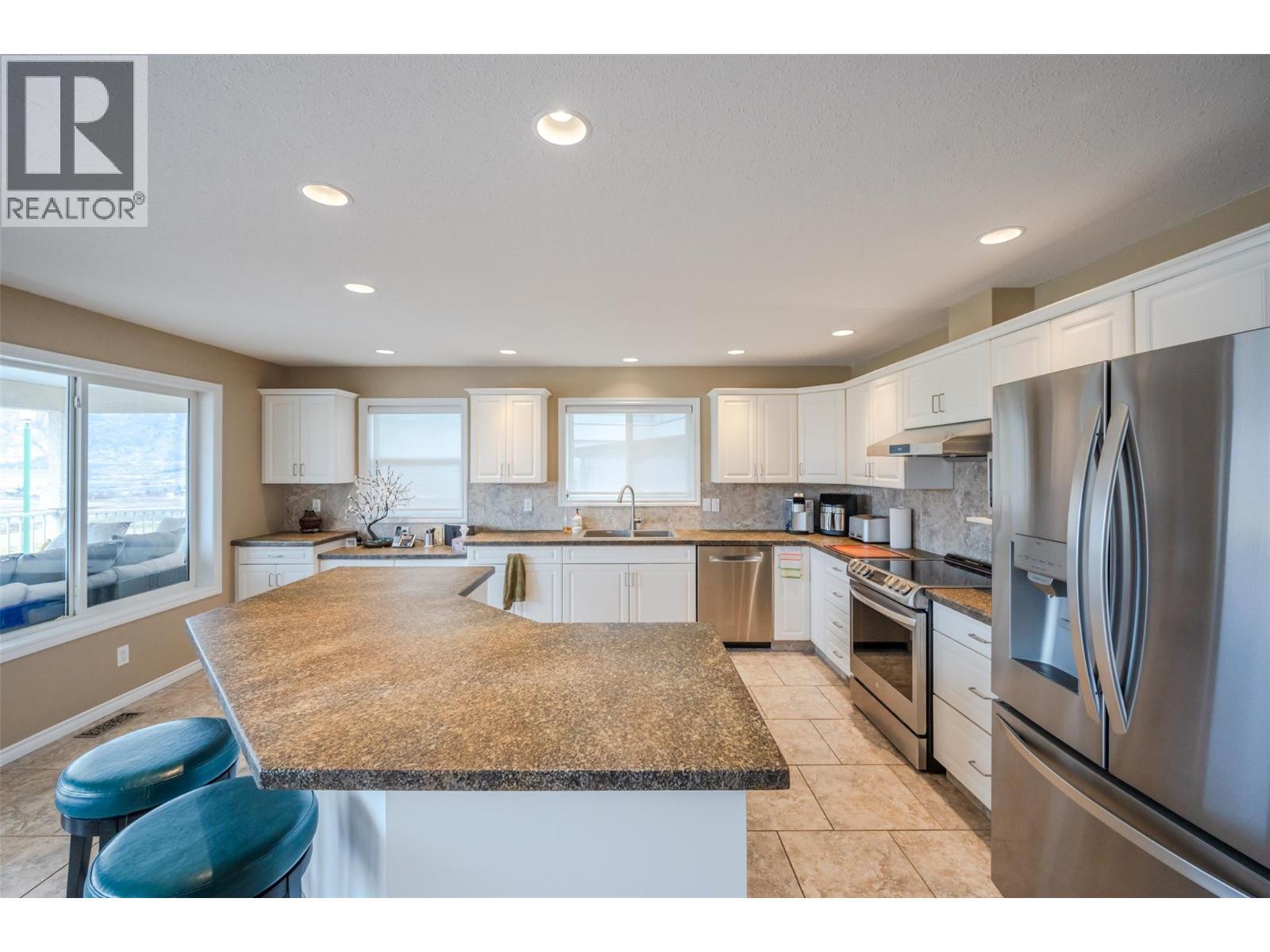 11702 Golf Course Drive. Osoyoos, British Columbia