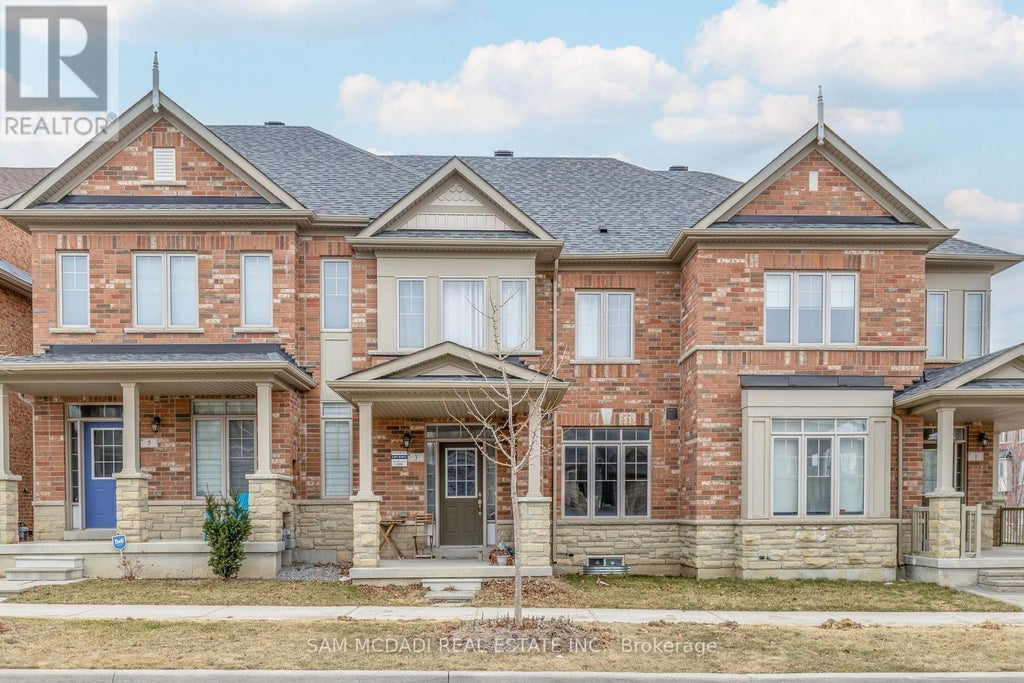 3 Henry Bauer Avenue, Markham (berczy)