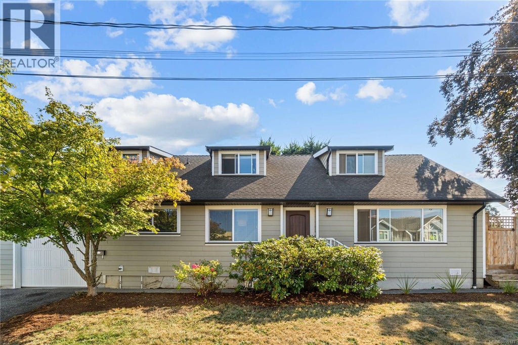 222 Morison Avenue, Parksville