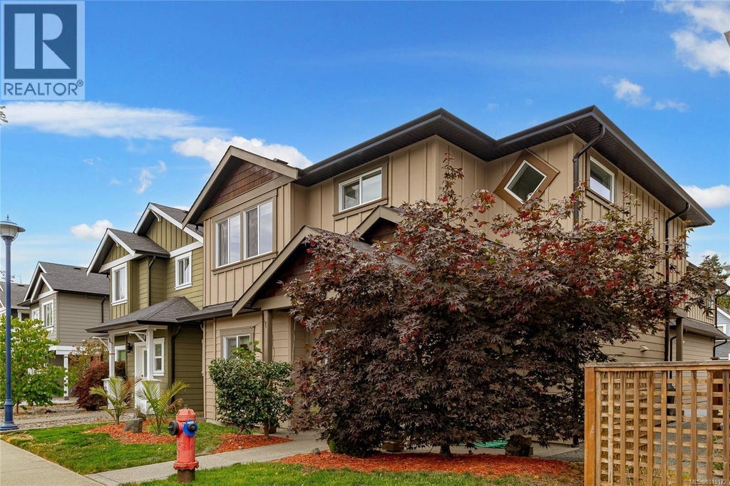 3368 Merlin Road, Langford