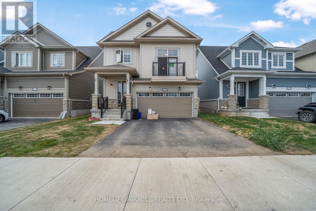 121 Oakmont Drive, Loyalist (bath)