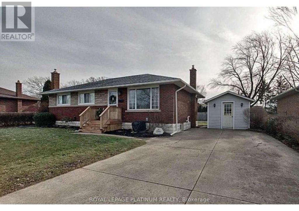134 Glen Morris Drive, St. Catharines (glendale/glenridge)