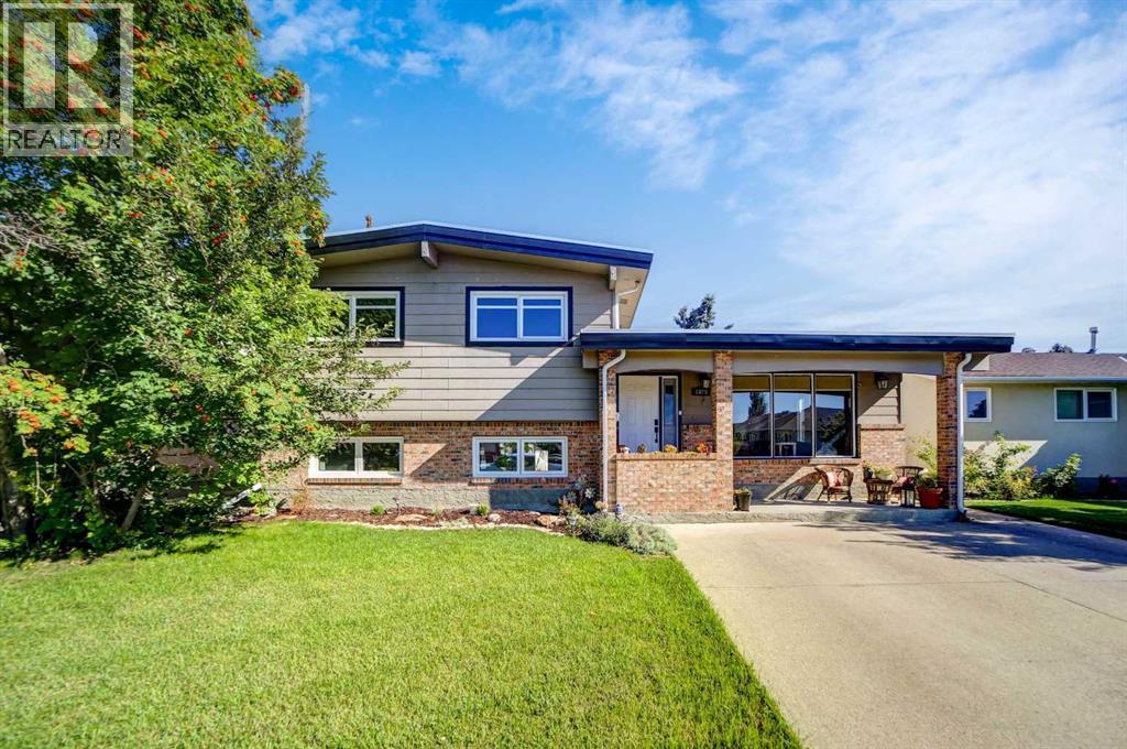 1059 Lakemount Boulevard S, Lethbridge