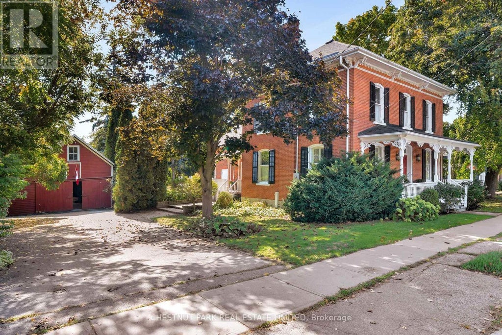 341 Main Street, Prince Edward County (bloomfield Ward)