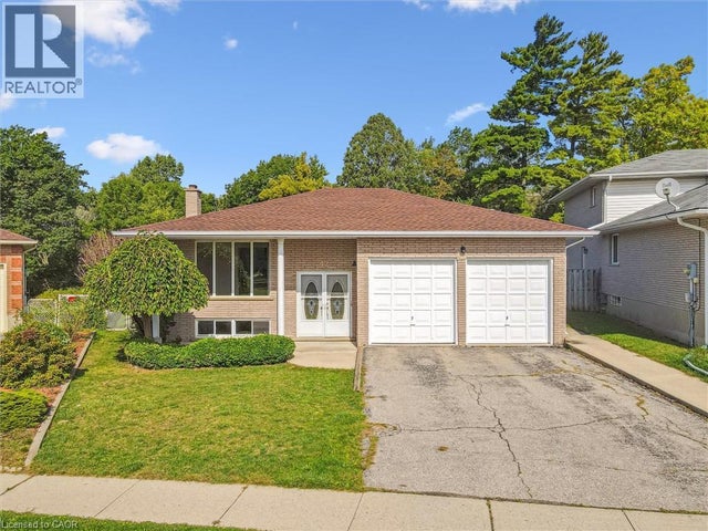 42 Azores Crescent, Cambridge