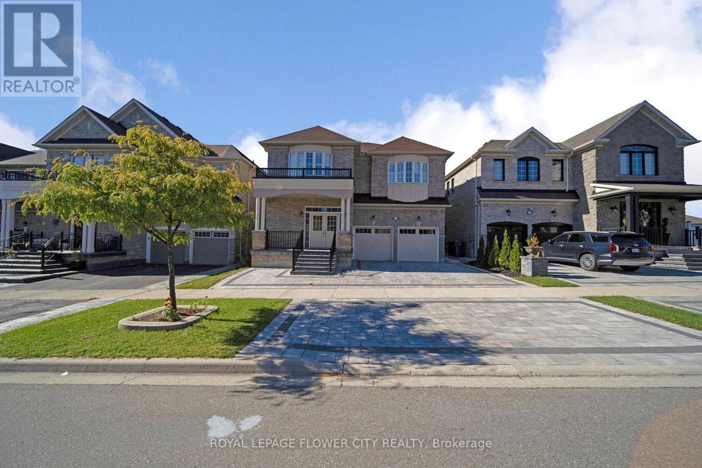 44 Young Garden Crescent, Brampton (credit Valley)