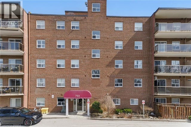 793 Colborne Street E Unit# 401, Brantford