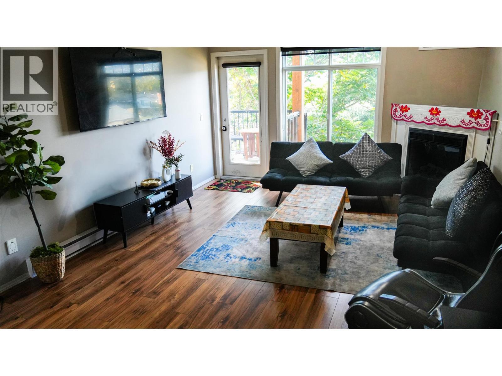 250 Hollywood Road S Unit# 315. Kelowna, British Columbia