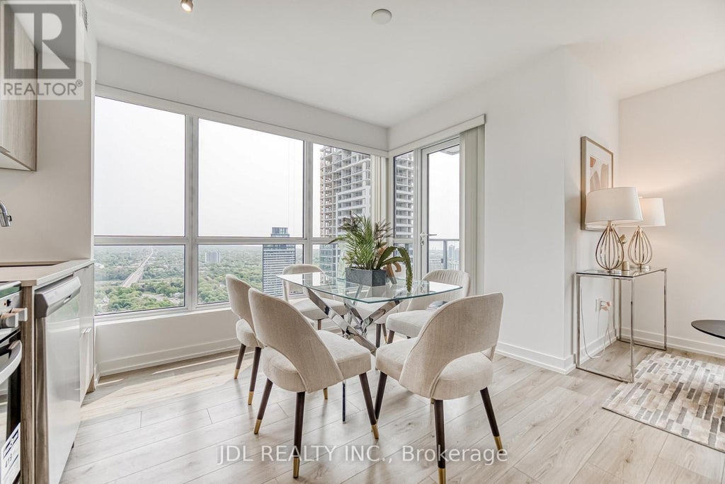 3910 - 395 Bloor Street E, Toronto (north St. James Town)