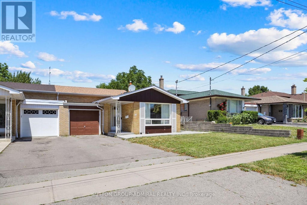 38 Frankton Crescent, Toronto (york University Heights)