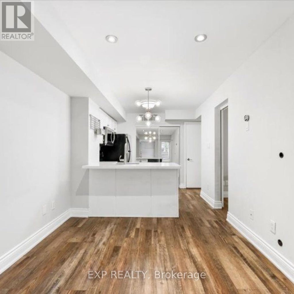 Th725 - 10 Laidlaw Street, Toronto (south Parkdale)