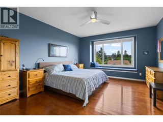 4100 Gallaghers Parkland Unit# 2. Kelowna, British Columbia