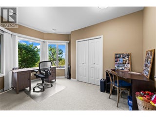 4100 Gallaghers Parkland Unit# 2. Kelowna, British Columbia