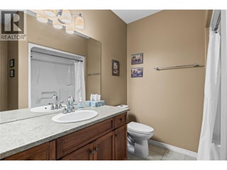 4100 Gallaghers Parkland Unit# 2. Kelowna, British Columbia