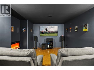 4100 Gallaghers Parkland Unit# 2. Kelowna, British Columbia