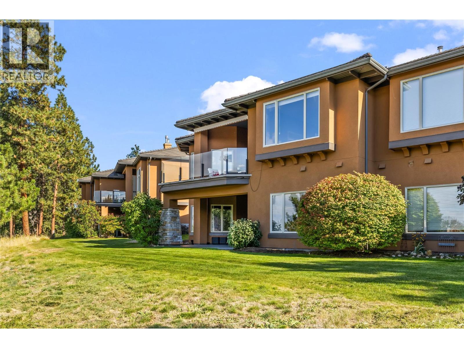 4100 Gallaghers Parkland Unit# 2. Kelowna, British Columbia