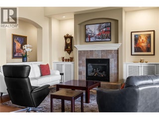 4100 Gallaghers Parkland Unit# 2. Kelowna, British Columbia