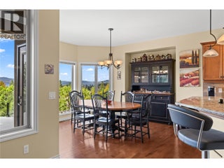 4100 Gallaghers Parkland Unit# 2. Kelowna, British Columbia