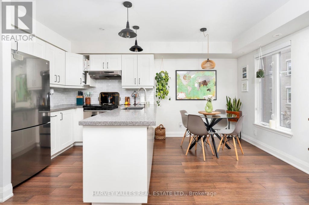 413 - 34 Western Battery Road, Toronto (niagara)