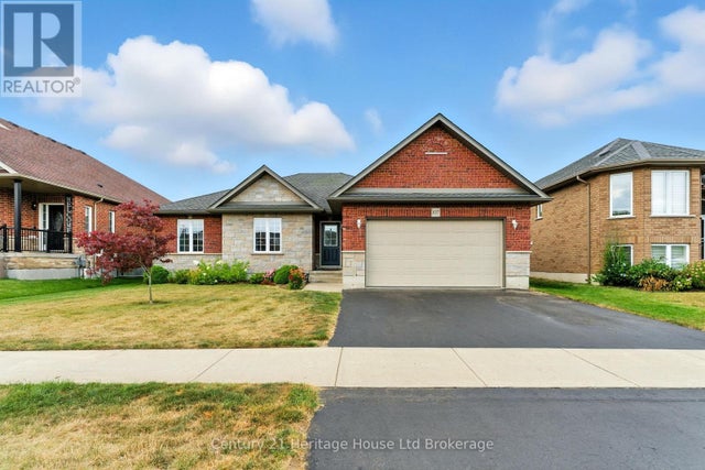 107 Applewood Street, Blandford-Blenheim (plattsville)