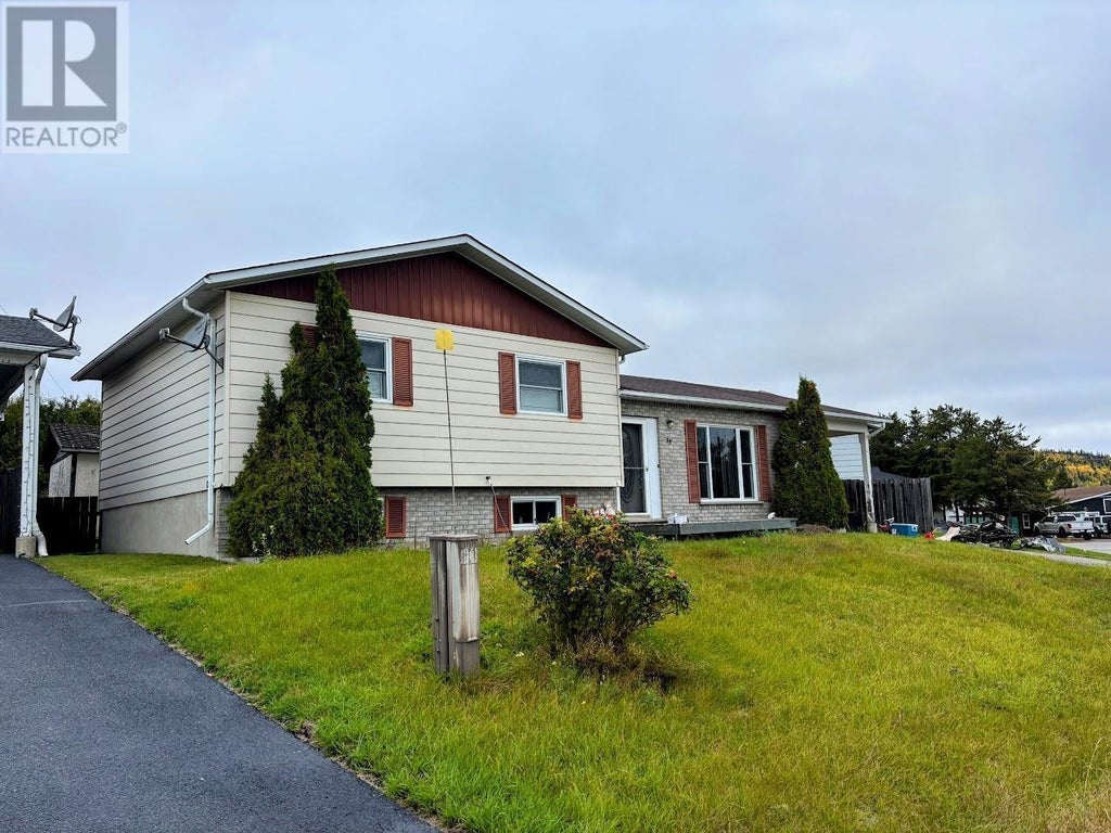 33 Moose Drive, Manitouwadge