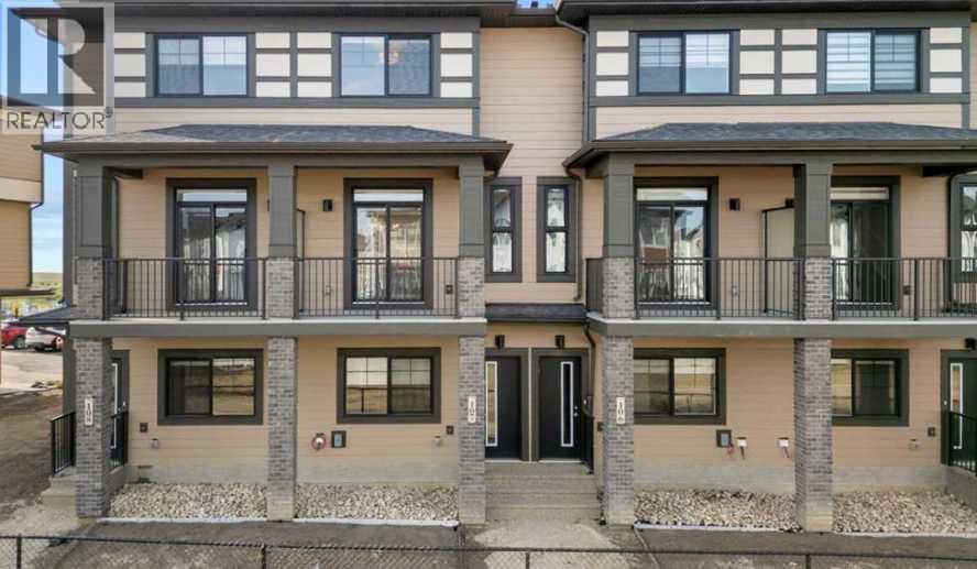 72, 285 Chelsea Court, Chestermere