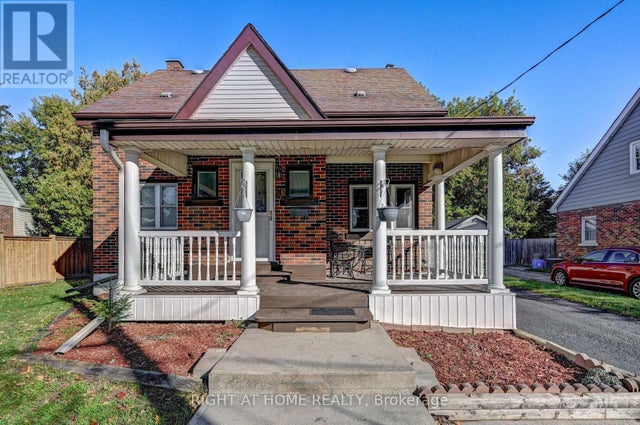 10 Monroe Street N, Cambridge