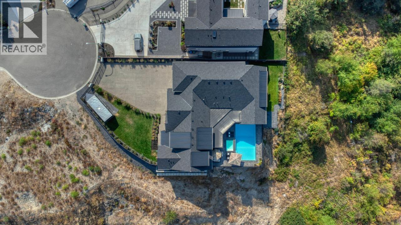 652 Trumpeter Road. Kelowna, British Columbia