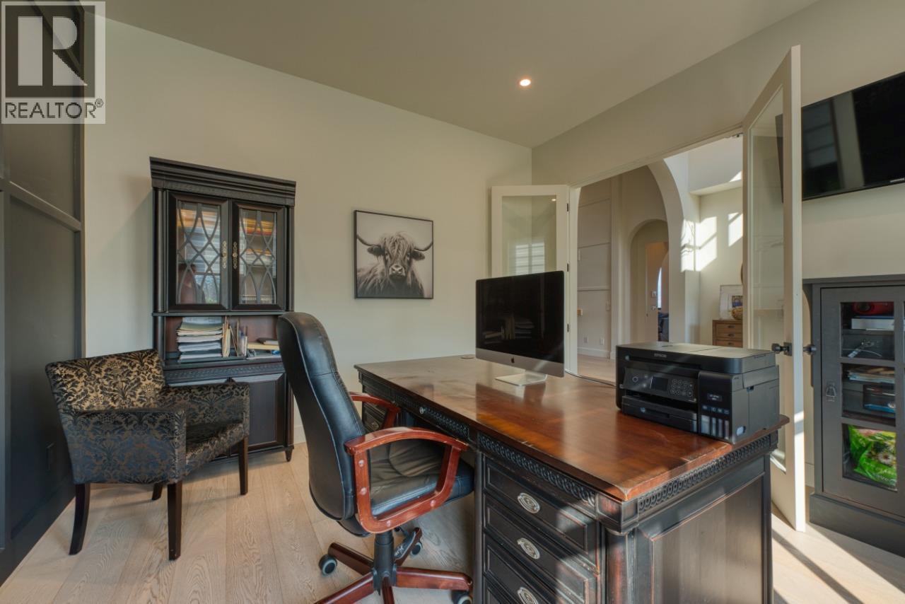 652 Trumpeter Road. Kelowna, British Columbia