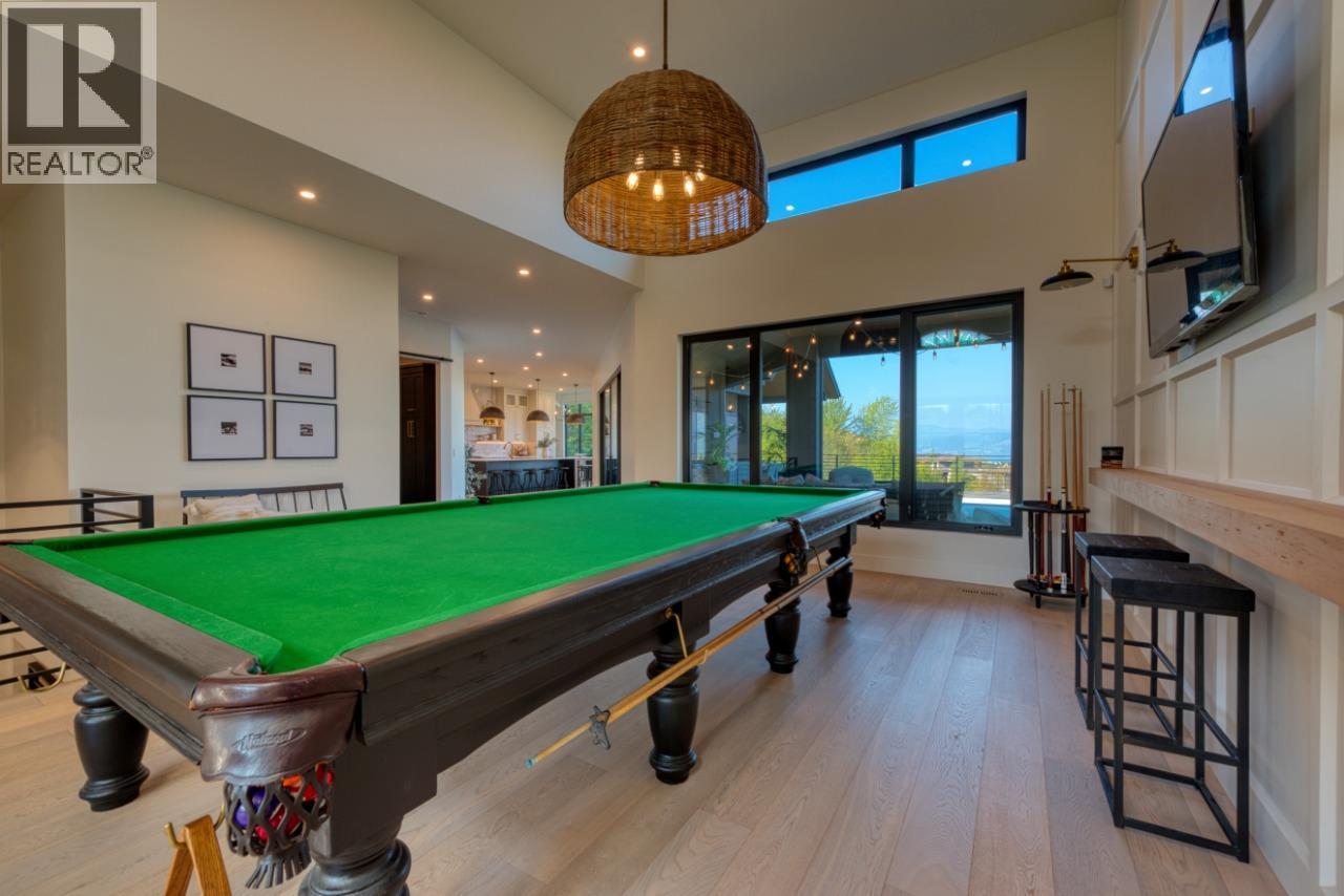 652 Trumpeter Road. Kelowna, British Columbia