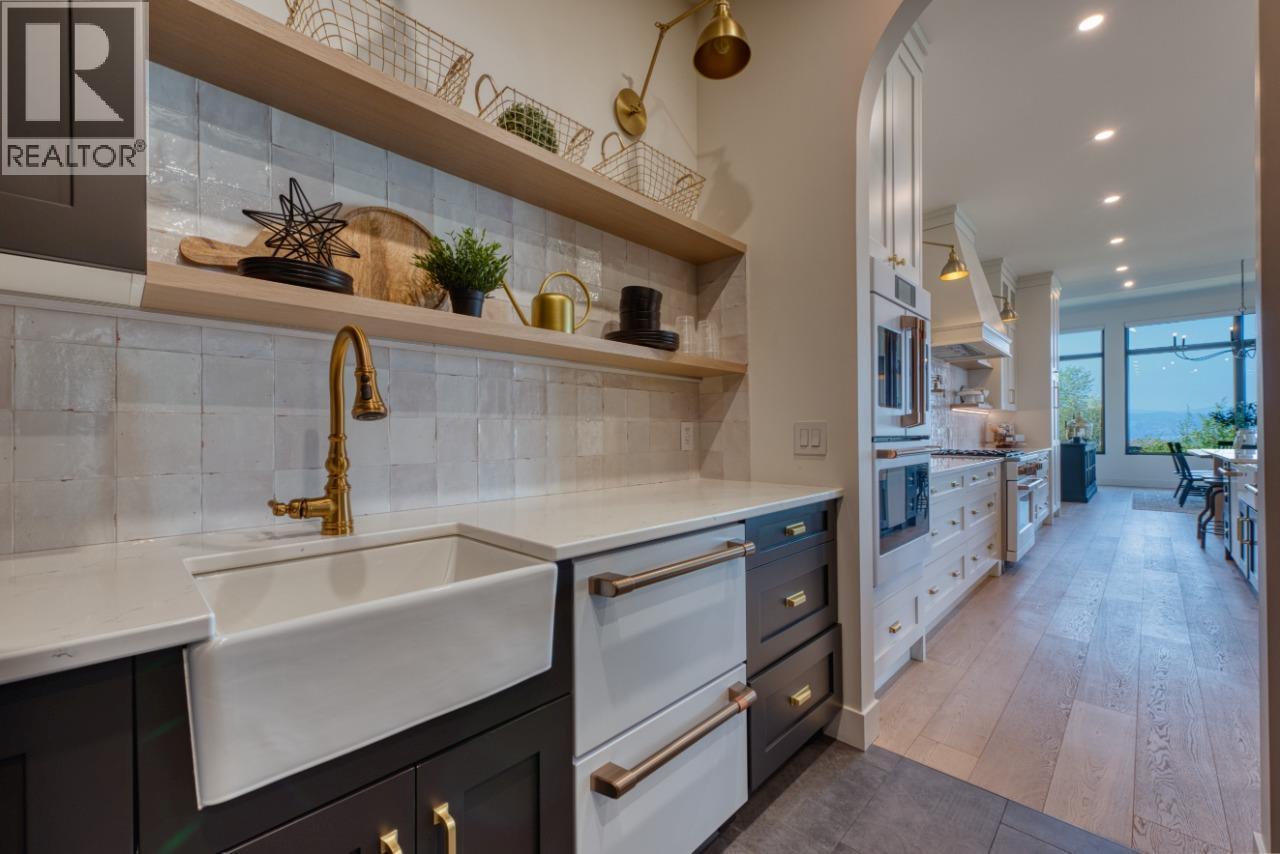 652 Trumpeter Road. Kelowna, British Columbia