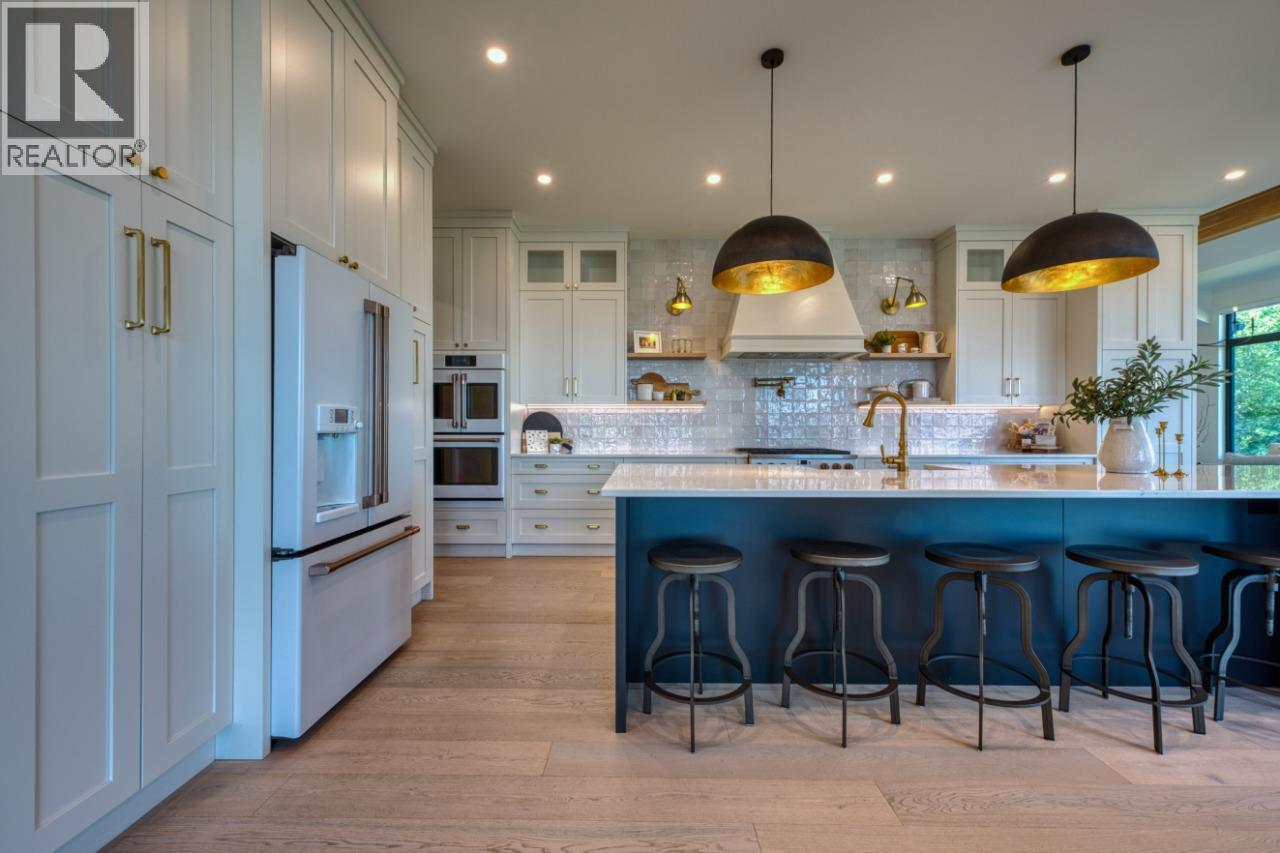 652 Trumpeter Road. Kelowna, British Columbia