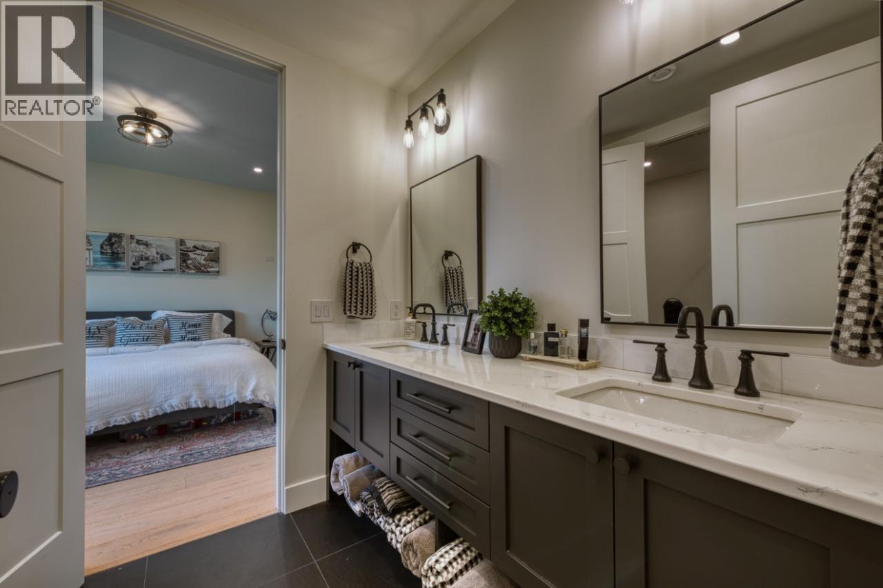 652 Trumpeter Road. Kelowna, British Columbia