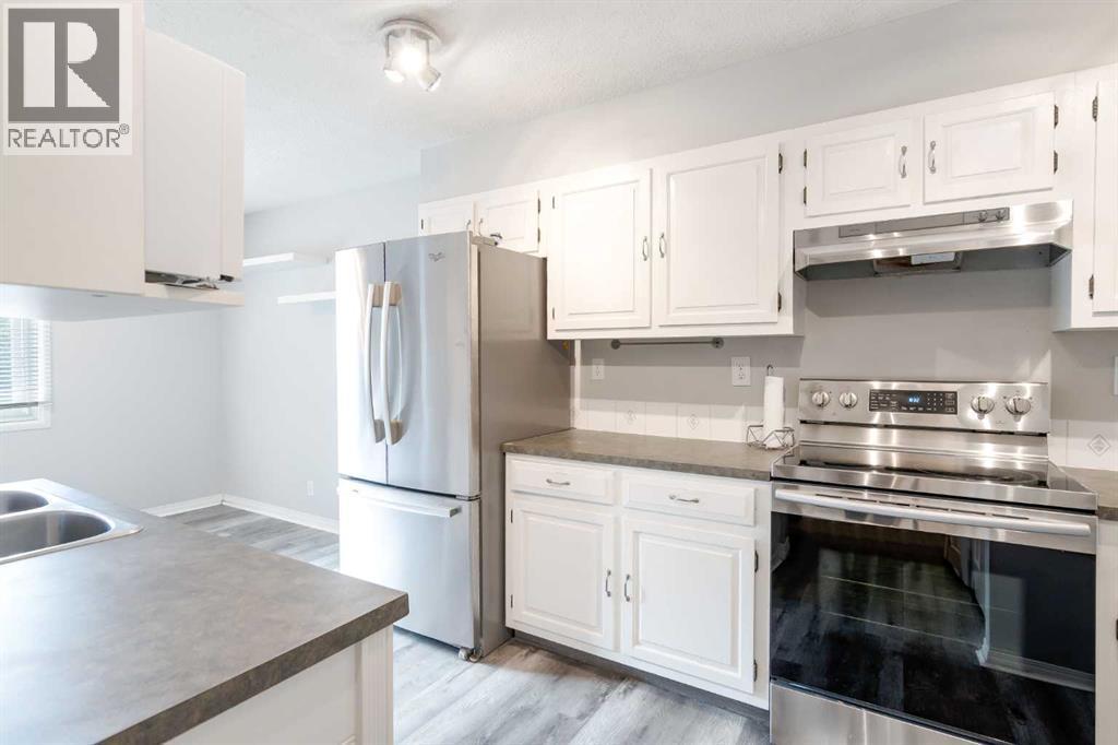 19, 80 Piper Drive, Red Deer