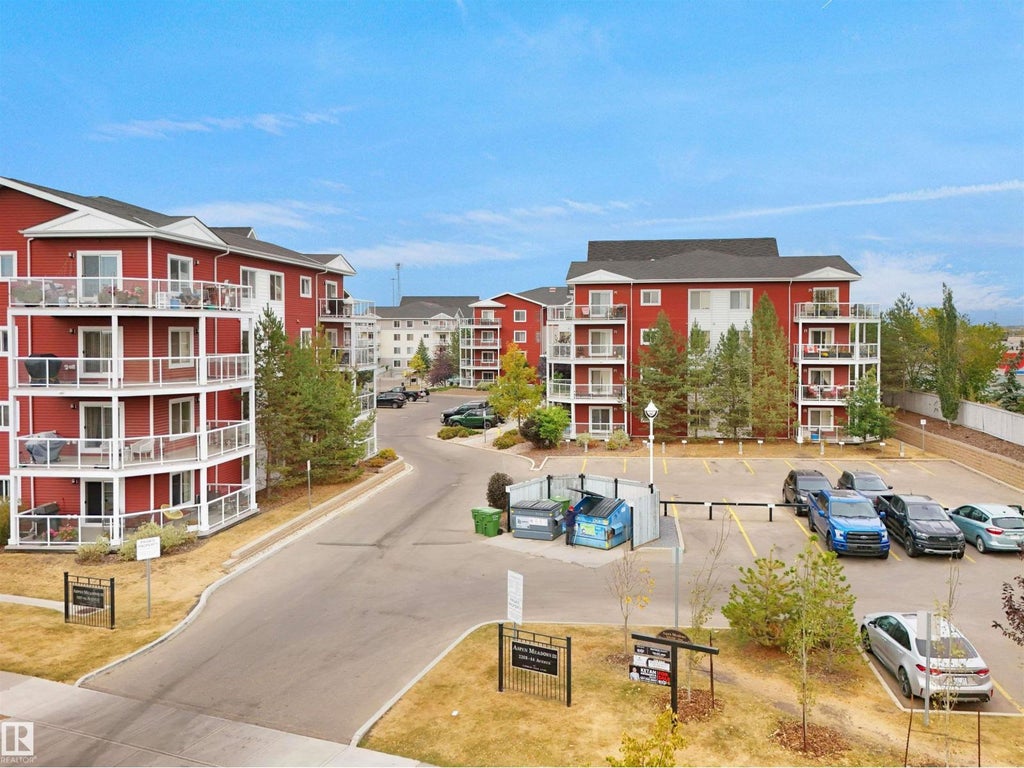 #101 2207 44 Av Nw, Edmonton