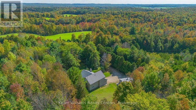 702473 Sideroad 5, Chatsworth