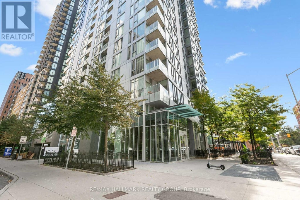 1510 - 179 Metcalfe Street, Ottawa