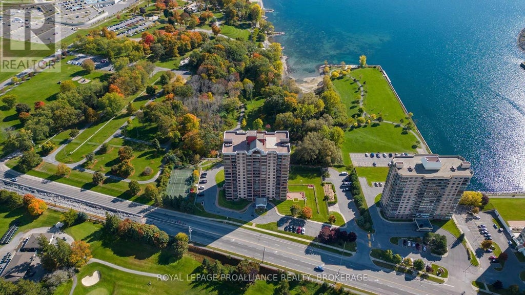 705 - 1000 King Street W, Kingston (central City West)