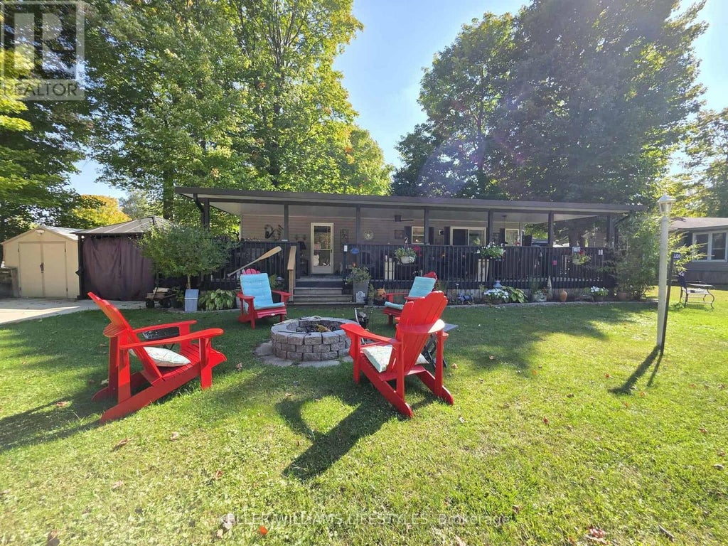 Jj24 - 9338 West Ipperwash Road, Lambton Shores