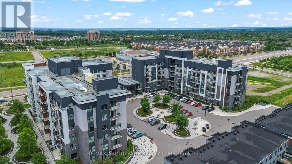 121 - 102 Grovewood Common, Oakville (go Glenorchy)