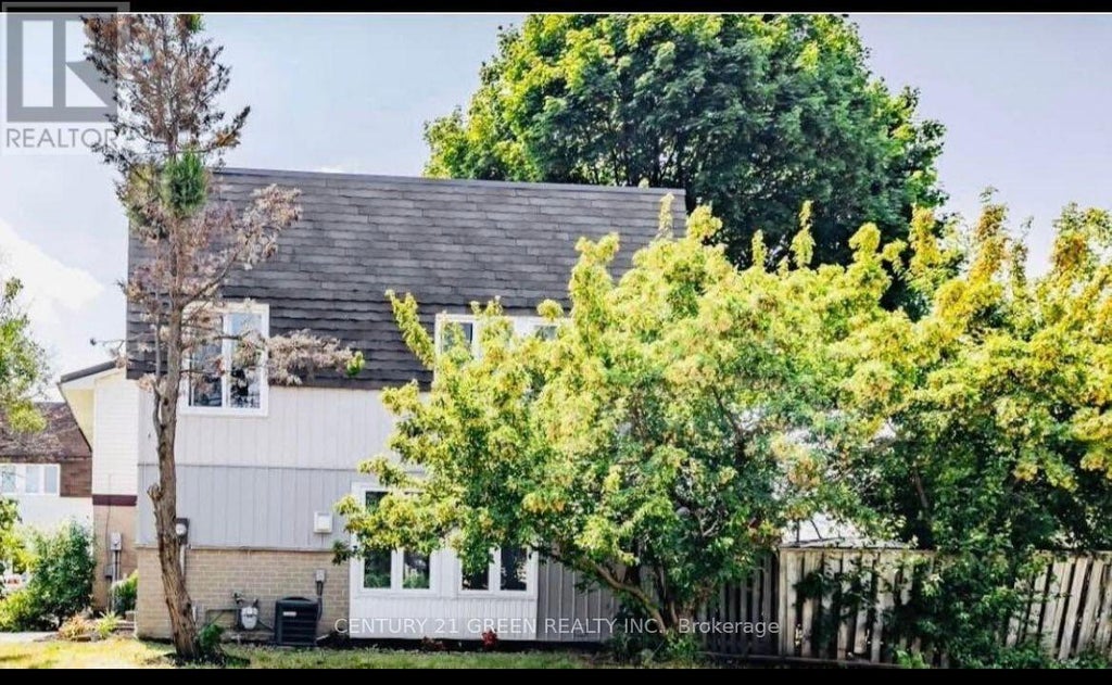 1 Greenarrow Court, Brampton (brampton North)