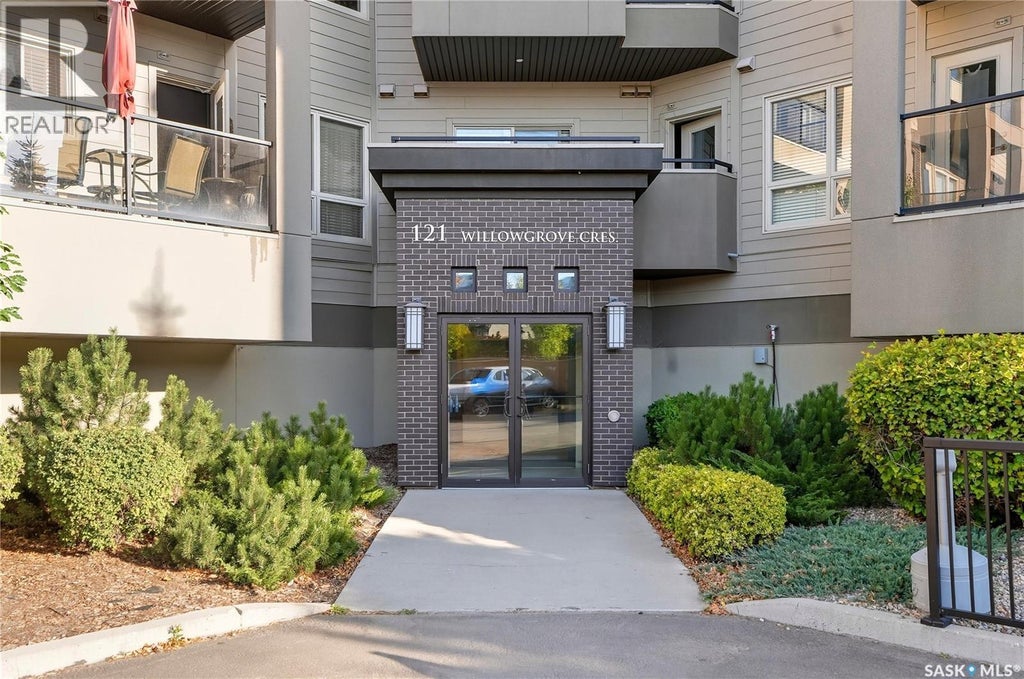 323 121 Willowgrove Crescent, Saskatoon
