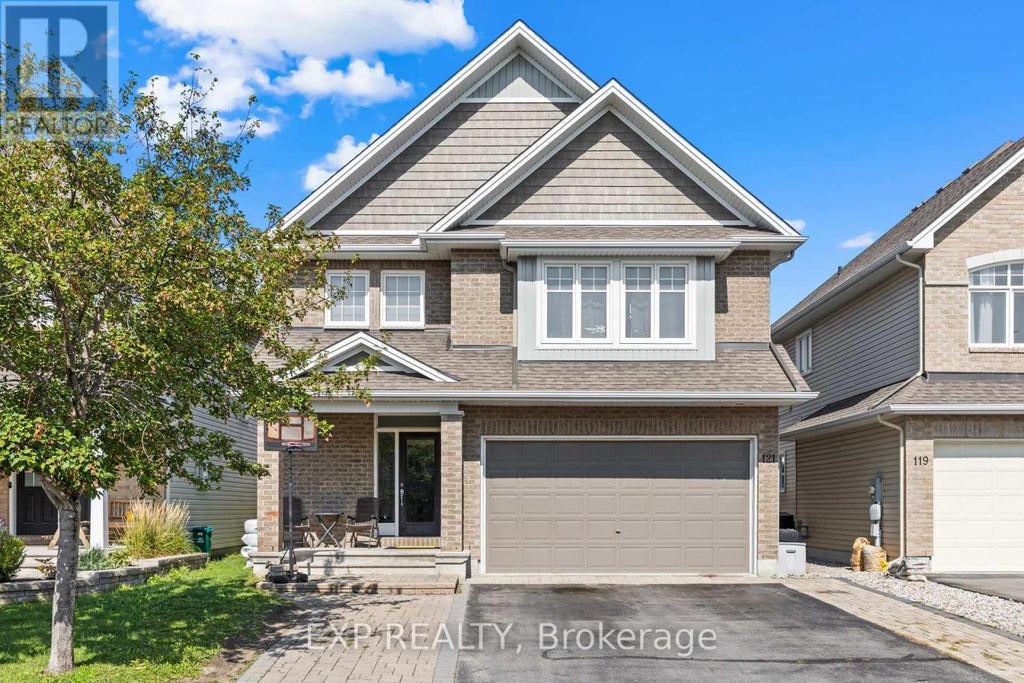 121 Daglan Crescent, Ottawa