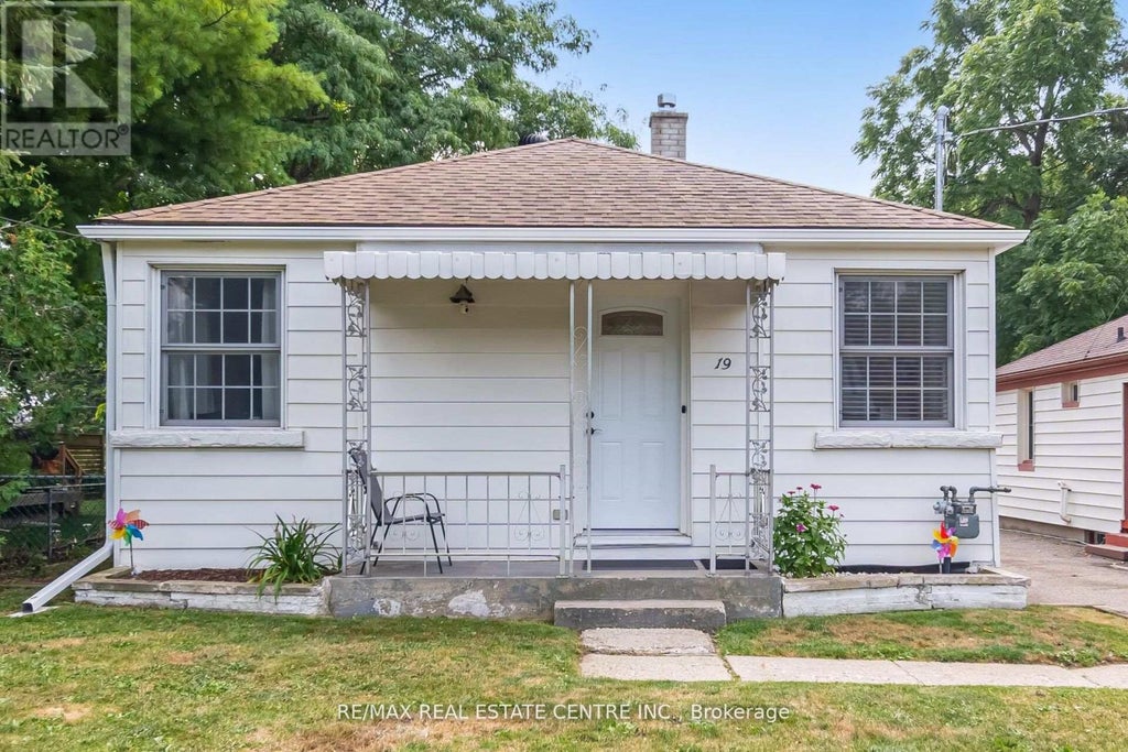 19 Seneca Drive, Kitchener