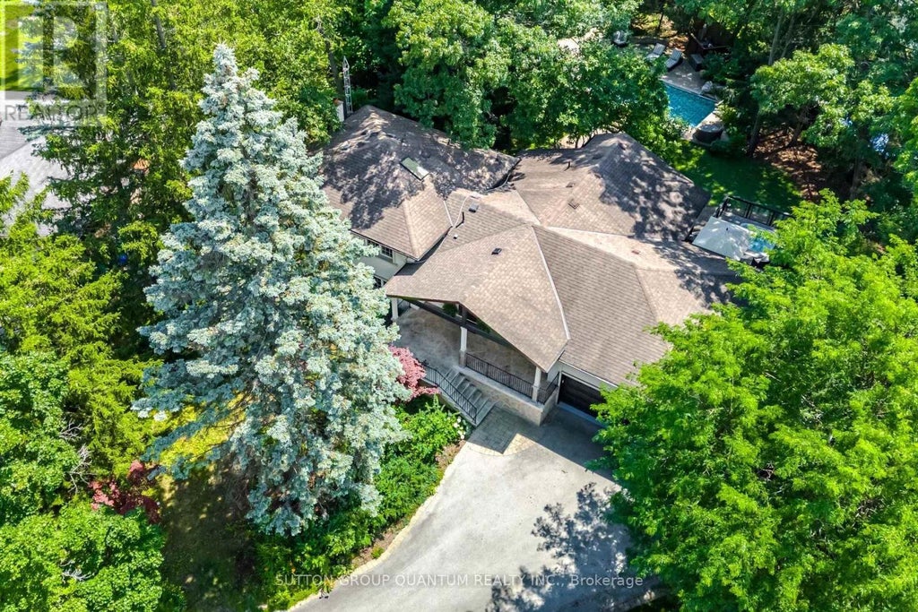 1063 Greenoaks Drive, Mississauga (lorne Park)