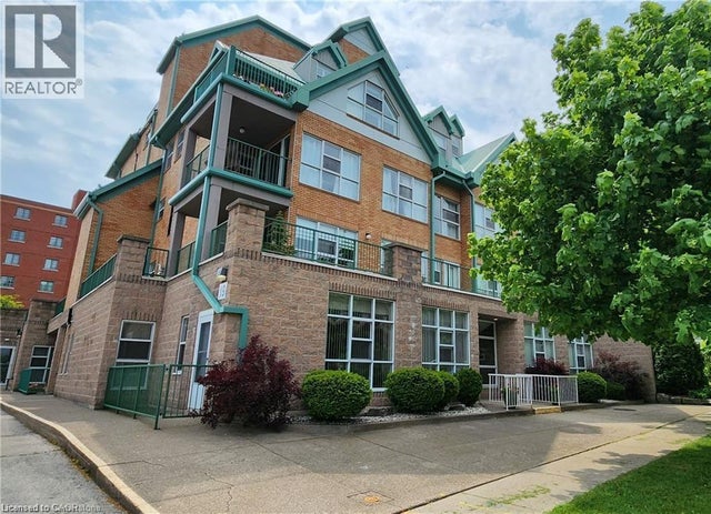19 Lake Avenue S Unit# 204, Stoney Creek