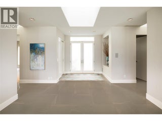 4458a Lakeland Road. Kelowna, British Columbia