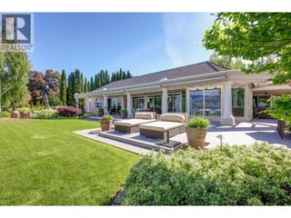 4458a Lakeland Road. Kelowna, British Columbia